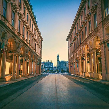 L'Oasi In Piazza Bodoni Turim Exterior foto